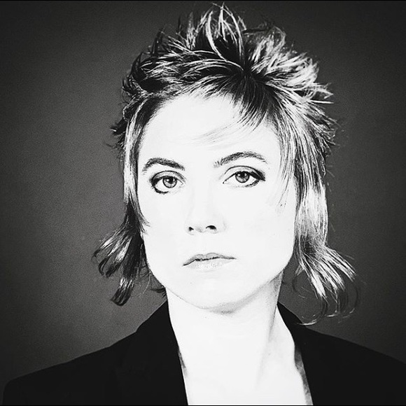 Meet your Posher, Ello - Picture 1 of 1